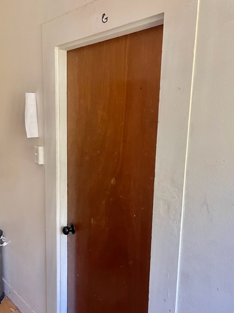 2592 KILAUEA AVENUE, Hilo 96720, unit G with private bath